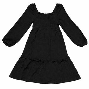 Old Navy Girls Black Smocked Dress |
Size 6/7 | Long Sleeve